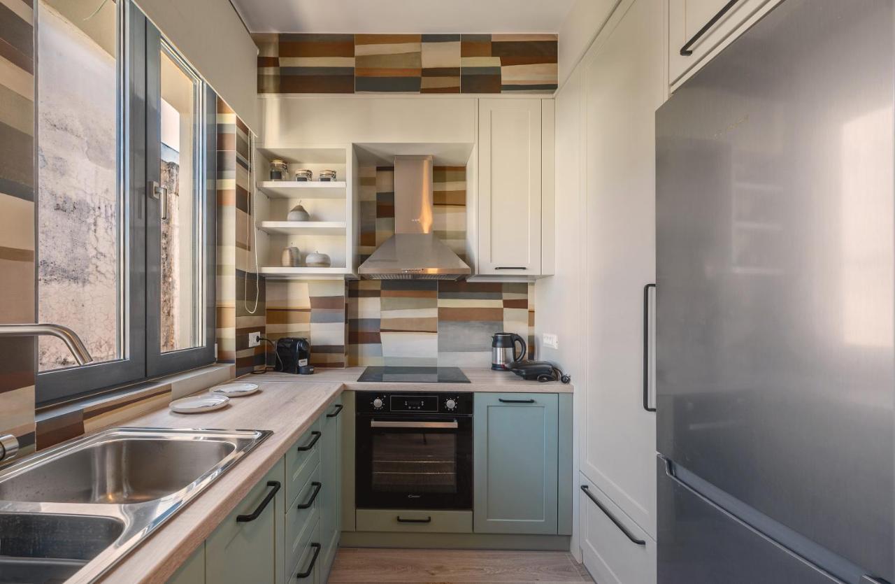 Enigma, A Lux And Boho City Apartment Downtown プレベザ エクステリア 写真